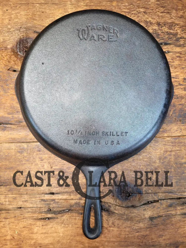 Great First Pan! 1940’S Wagner #8 Cast Iron Skillet 10 1/2 Inch