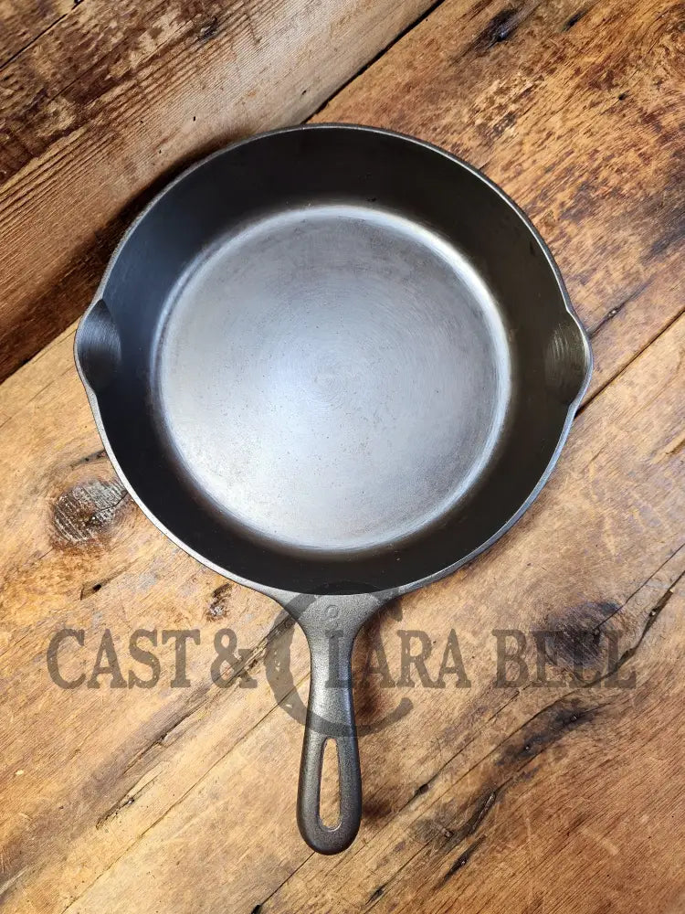 Great First Pan! 1940’S Wagner #8 Cast Iron Skillet 10 1/2 Inch ’A’