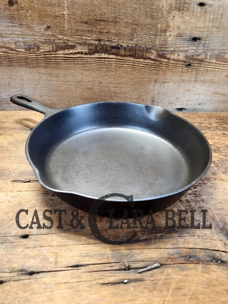 Great First Pan! 1940’S Wagner #8 Cast Iron Skillet 10 1/2 Inch ’A’