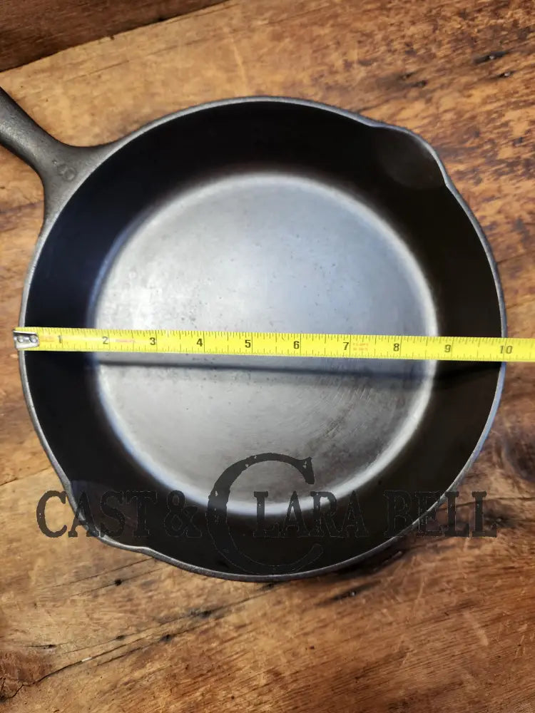 Great First Pan! 1940’S Wagner #8 Cast Iron Skillet 10 1/2 Inch ’A’