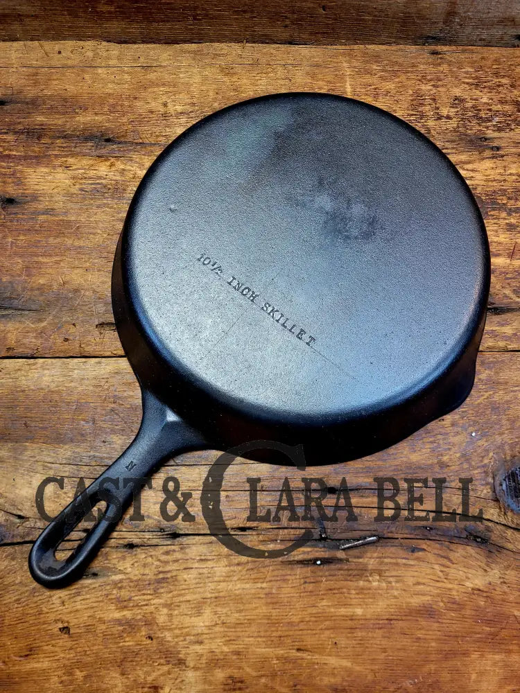 Great First Pan! 1940’S Wagner #8 Cast Iron Skillet 10 1/2 Inch Skillet. Restored And Ready To Use