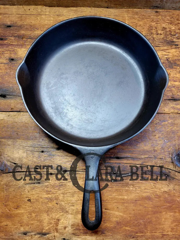 Great First Pan! 1940’S Wagner #8 Cast Iron Skillet 10 1/2 Inch Skillet. Restored And Ready To Use