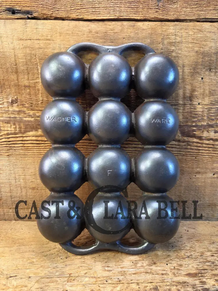 Great gift! 1930’s #9 Wagner ’golf ball’ brownie pan. Open air design gorgeous!