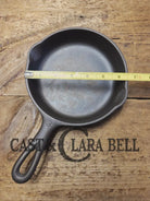 Great Gift! 1930’s Wagner Ware #3 Cast Iron Egg Skillet 1053 Q. Great skillet for kids and for quick small plates SC24