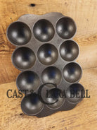 Great gift and tough to find! 1930’s Fully Marked Wagner ’golf ball’ brownie pan. Closed frame ’F’ style gem pan