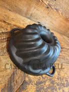 Great gift for the baker! Swirl style 7 Cup Bundt pan made by Buzuluk Foundry - Bakeware