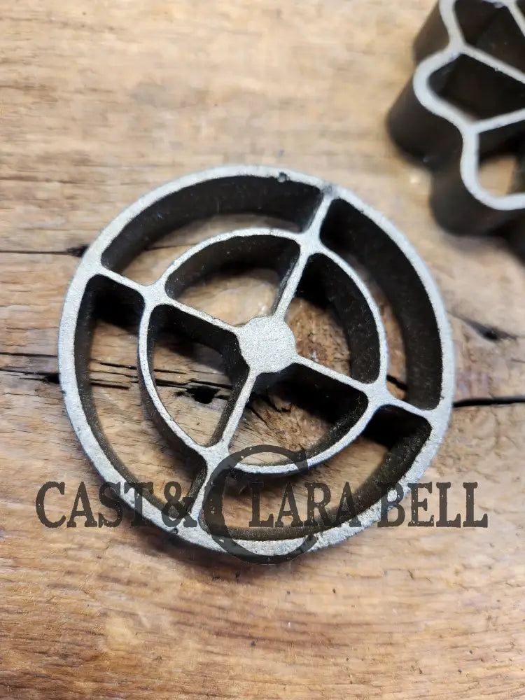 Great Gift Idea!! 1920’S Griswold Patty Molds In Original Box! Bakeware