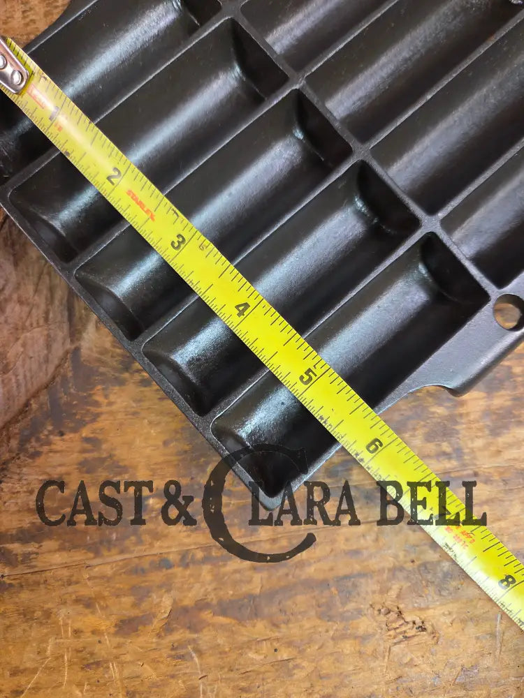 Great gift idea! 1930’s unknown No. 23 ’Tiny Corn Stick’ pan Bakeware