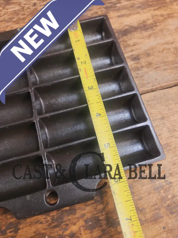 Great gift idea! 1930’s unknown No. 23 ’Tiny Corn Stick’ pan Bakeware