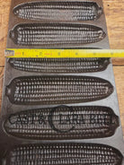 GREAT gift idea! 1930’s Wagner Krusty Korn Kob Junior Stick Pan #1319 C. Makes wonderful bread sticks & cornbread!