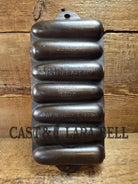 GREAT gift idea! 1930’s Wagner Krusty Korn Kob Junior Stick Pan #1319. Makes wonderful bread sticks & cornbread! SC24