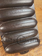 GREAT gift idea! 1930’s Wagner Krusty Korn Kob Junior Stick Pan #1319 w/ Triangle Mark. Makes wonderful bread sticks &