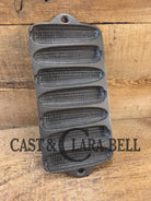 GREAT gift idea! 1950’s Wagner Ware Corn Pone gem pan. Makes wonderful bread sticks & cornbread! SC24 Bakeware