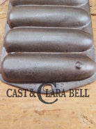 Great Gift Idea! Mid 1900’S Lodge Cornstick ’Corn Pone’ Gem Pan. Makes Wonderful Bread Sticks