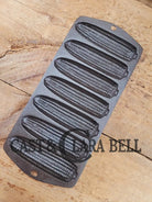 Great Gift Idea! Mid 1900’S Lodge Cornstick ’Corn Pone’ Gem Pan. Makes Wonderful Bread Sticks