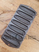 Great Gift Idea! Mid 1900’S Lodge Cornstick ’Corn Pone’ Gem Pan. Makes Wonderful Bread Sticks