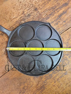GREAT gift idea! Wagner made Griswold No. 34 Cast Iron Plett Pan with Block Logo 2980 A - Skillet