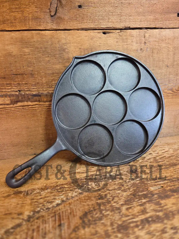 GREAT gift idea! Wagner made Griswold No. 34 Cast Iron Plett Pan with Block Logo 2980 A - Skillet