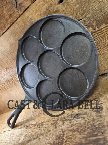 GREAT gift idea! Wagner made Griswold No. 34 Cast Iron Plett Pan with Block Logo 2980 A