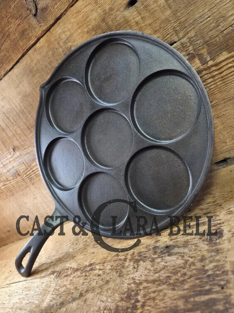 GREAT gift idea! Wagner made Griswold No. 34 Cast Iron Plett Pan with Block Logo 2980 A