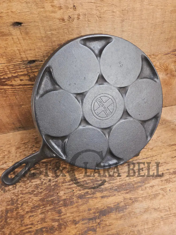 GREAT gift idea! Wagner made Griswold No. 34 Cast Iron Plett Pan with Small Block Logo Skillet
