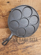 GREAT gift idea! Wagner made Griswold No. 34 Cast Iron Plett Pan with Small Block Logo Skillet