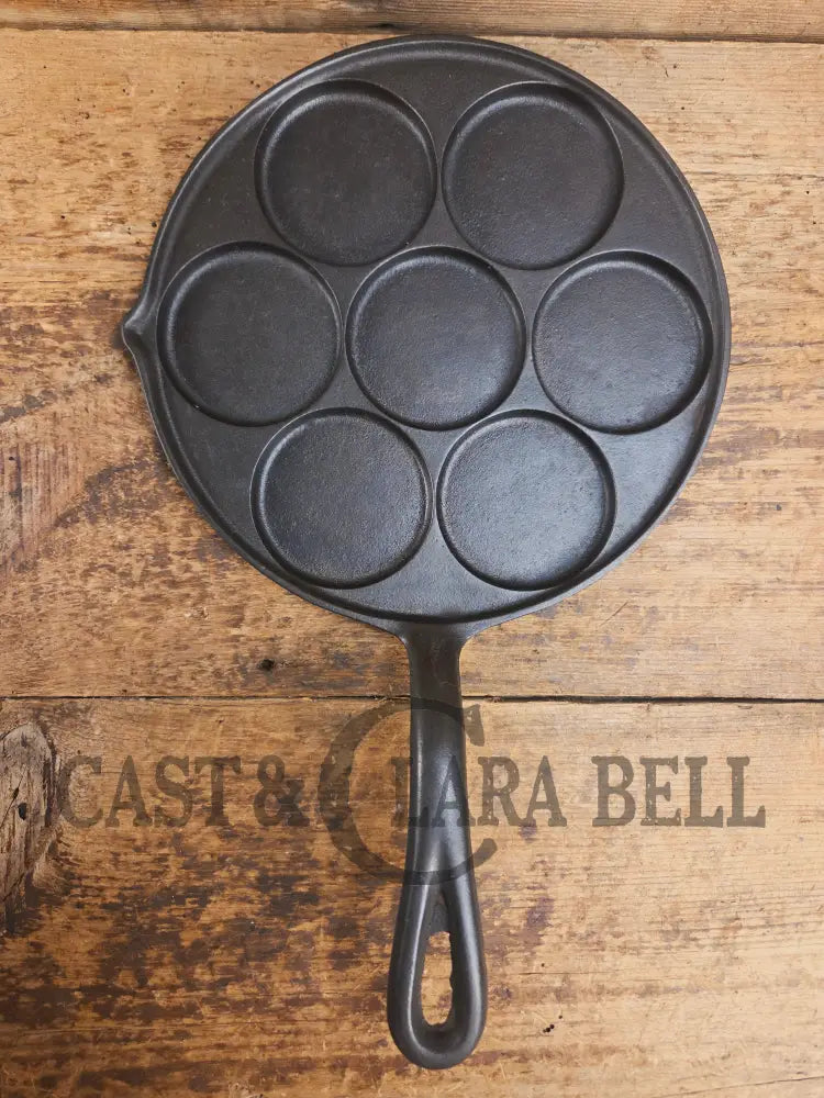 GREAT gift idea! Wagner Stylized 1316 Plett Pan (Swedish Danish Cake). Absolutely gorgeous Skillet