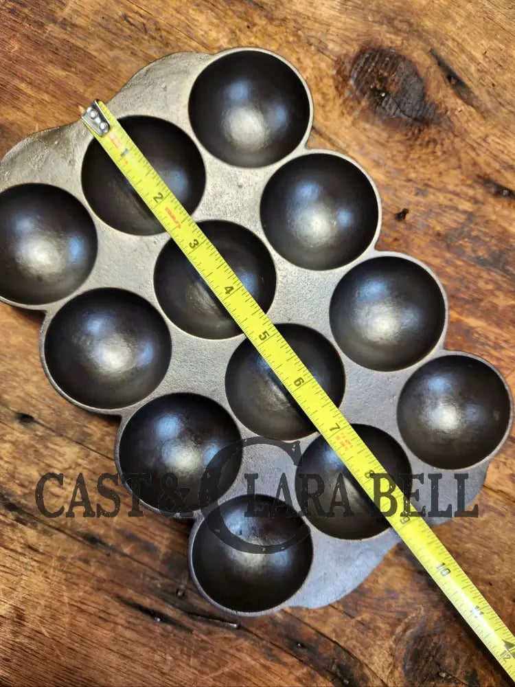 Great Gift! Marked Wagner ’Golf Ball’ Brownie Pan Bakeware