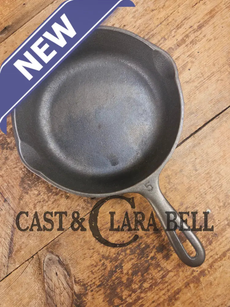 Great gift! Unmarked Wagner #5 Cast Iron Skillet 8 Inches Great Saute pan Skillet