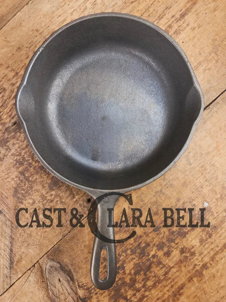 Great gift! Unmarked Wagner #5 Cast Iron Skillet 8 Inches Great Saute pan Skillet