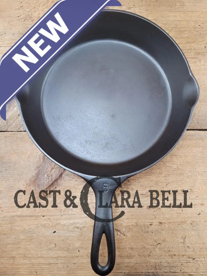 Great Price! Daily User 1920’S Era Wagner #8 Skillet With Heat Ring. Some Pitting On Surface But