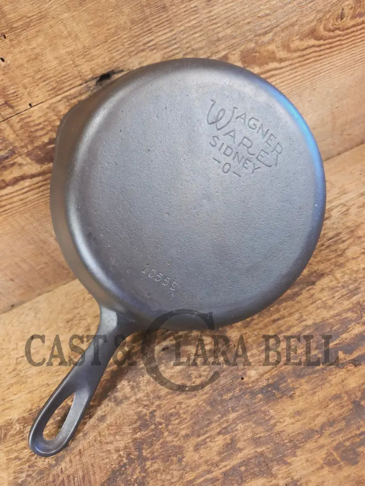 Great Saute pan! 1930’s Wagner #5 Skillet with Stylized Logo 1055 E. Awesome everyday skillet! - Skillet