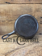 Great Saute pan! 1930’s Wagner #5 Skillet with Stylized Logo 1055 H. Awesome everyday skillet!