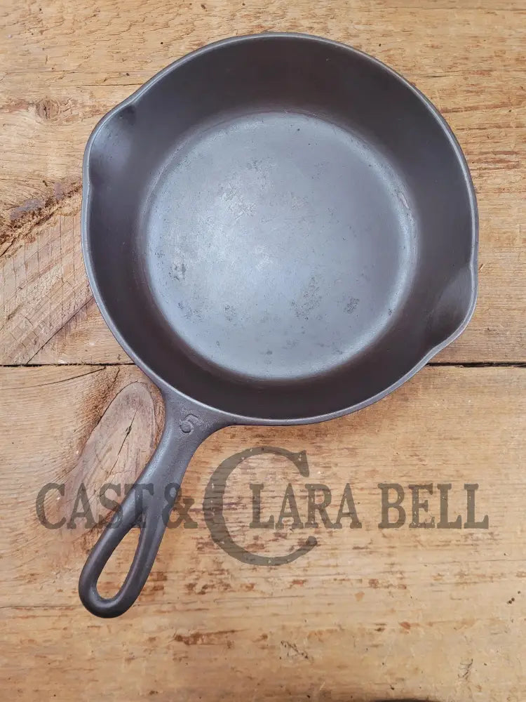 Great Saute Pan! 1930’S Wagner #5 Skillet With Stylized Logo 1055. Awesome Everyday Skillet!