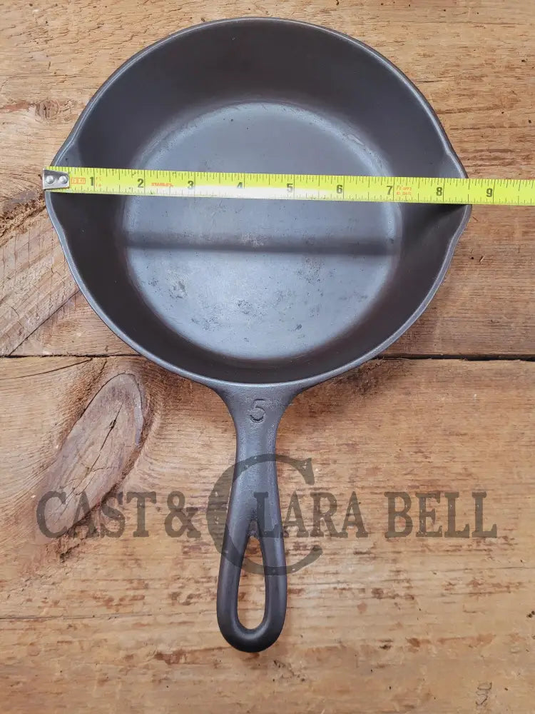 Great Saute Pan! 1930’S Wagner #5 Skillet With Stylized Logo 1055. Awesome Everyday Skillet!