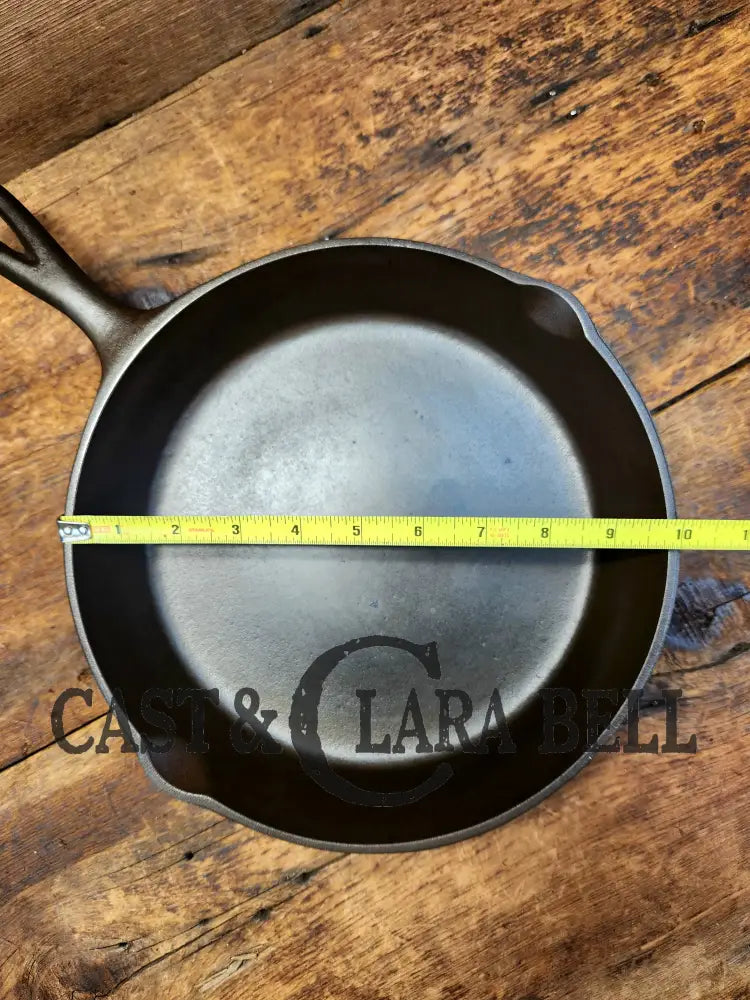 Great Saute Skillet. 1930’S Lodge #7 Cast Iron Skillet With 3 Notch Heat Ring. Raised Blob Makers