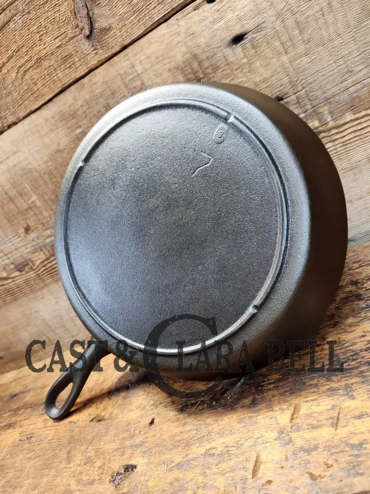 Great Saute Skillet. 1930’S Lodge #7 Cast Iron Skillet With 3 Notch Heat Ring. Raised Blob Makers