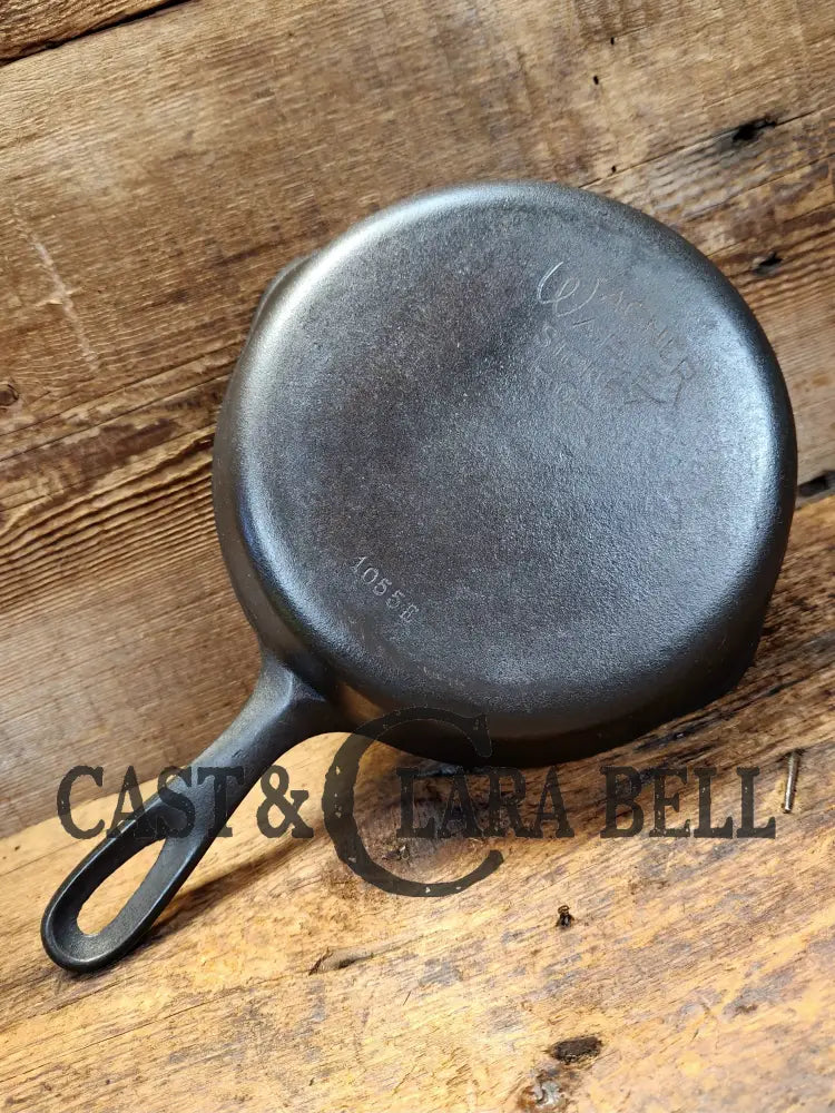 Great Saute Skillet! Wagner Ware #5 Cast Iron Skillet With Stylized Logo And Smooth Bottom 1055 E.