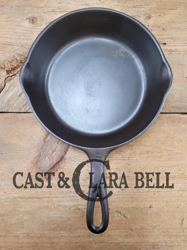 Great Saute Skillet! Wagner Ware #5 Cast Iron Skillet With Stylized Logo And Smooth Bottom 1055A