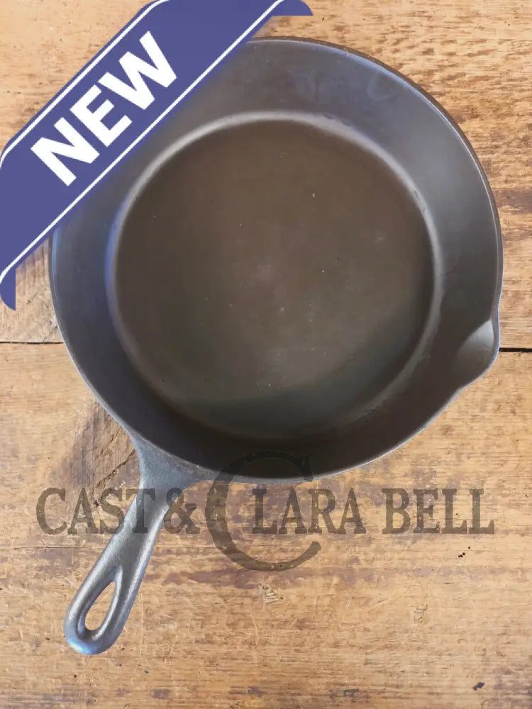 Great skillet and awesome story! 1920’s Chicago Hardware Foundry #8 D ’Diamond’ skillet - Skillet