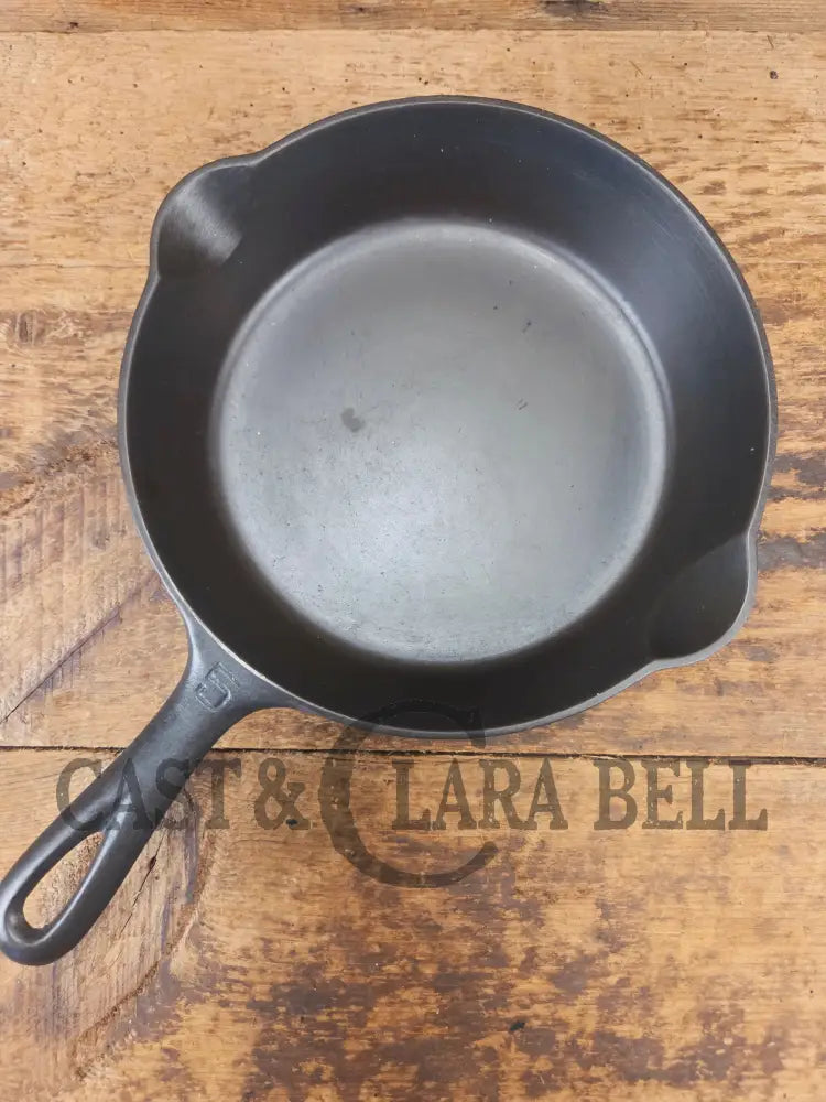 1930’s Griswold #5 Cast Iron Skillet with Large Block Logo 724 B - Skillet