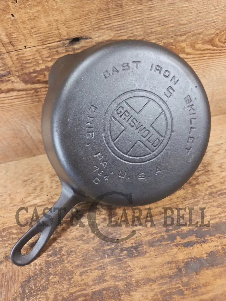 1930’s Griswold #5 Cast Iron Skillet with Large Block Logo 724 C - Skillet