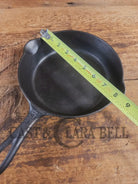 1930’s Griswold #5 Cast Iron Skillet with Large Block Logo and Smooth Bottom 724. Awesome sauté skillet! - Skillet