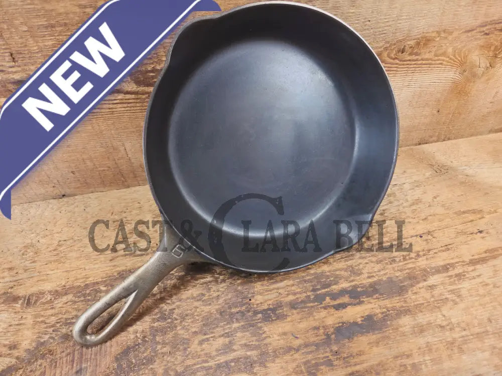 Griswold #6 Skillet with Duo-Chrome finish Large Block Logo and Smooth Bottom 699 D - Skillet