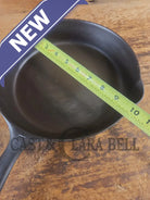 Griswold #7 Skillet with Large Block Logo and Smooth Bottom 701 D Flat Handle - Skillet