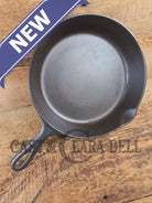 Griswold #7 Skillet with Large Block Logo and Smooth Bottom 701 D Flat Handle - Skillet