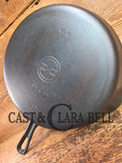 Griswold #8 Cast Iron Skillet Small Block Groove Handle 704 F Skillet