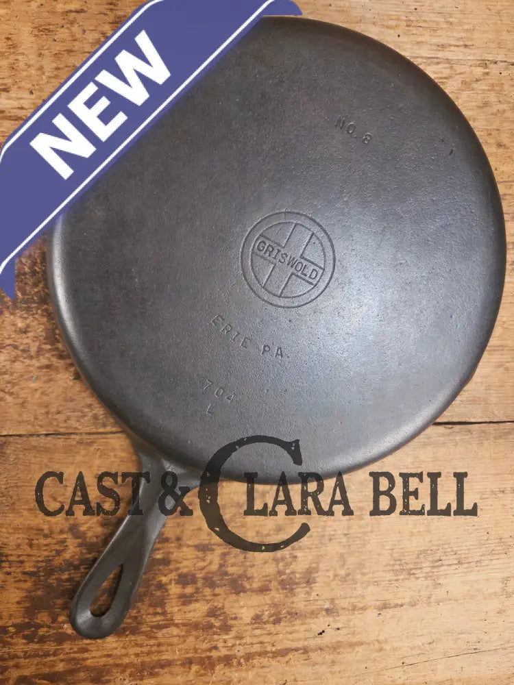 Griswold #8 Cast Iron Skillet Small Block Groove Handle 704 L Skillet