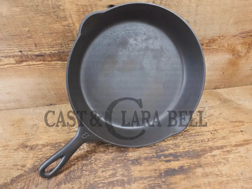 1930’s Griswold #8 Cast Iron Skillet with Large Block Logo 704 H - Skillet