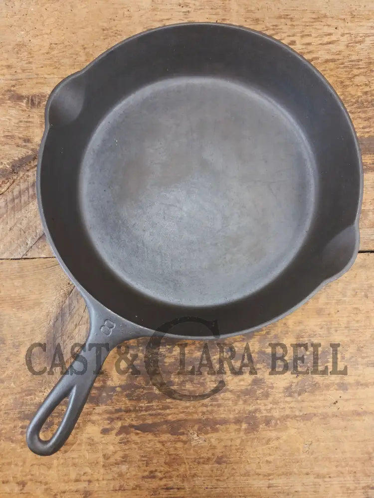 1930’s Griswold #8 Cast Iron Skillet with Large Block Logo 704 H - Skillet